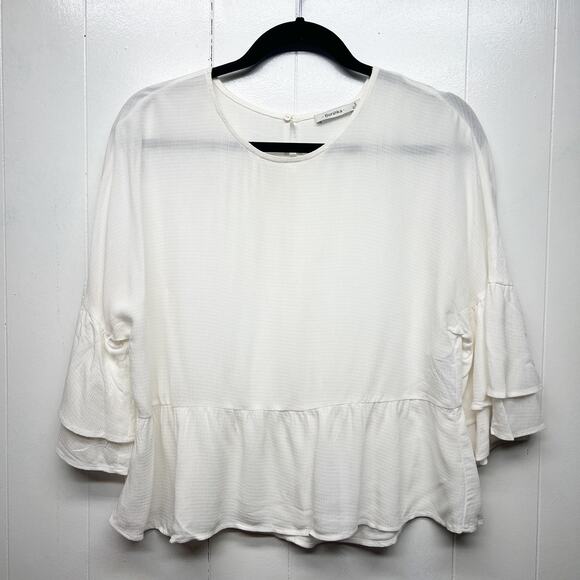 Bershka White Flared 3/4 Sleeve Ruffle Hem Top Size Small Beach Boho Lightweight - Picture 1 of 13